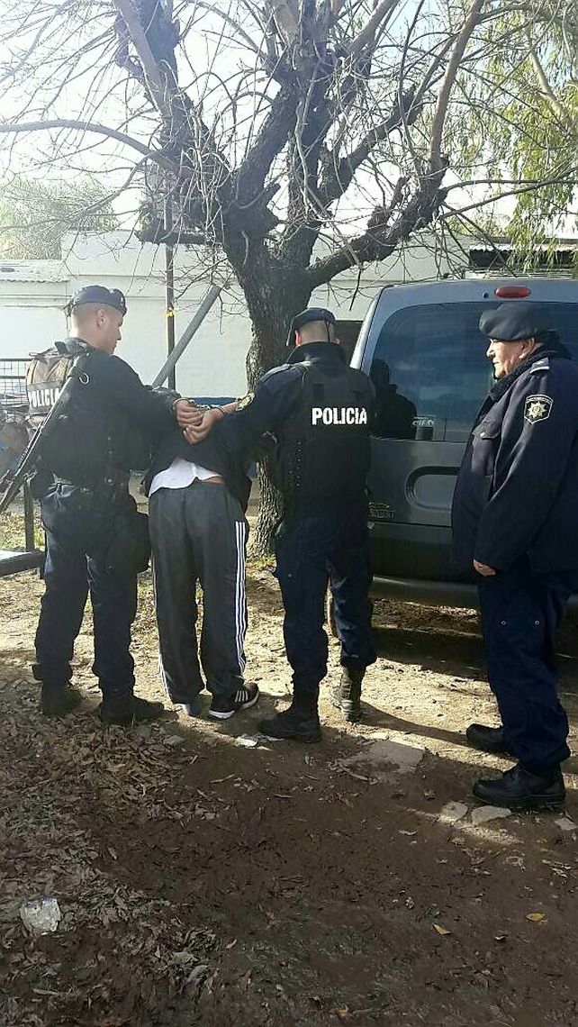 Cayó preso un delincuente con pedido de captura por intentar asesinar a una mujer y a un hombre