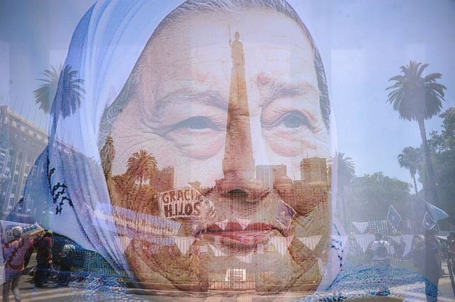 Hebe Bonafini nació en la ciudad de Ensenada el 4 de diciembre de 1928 y en 1942 se casó Humberto Bonafini