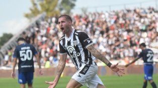 Gimnasia de Mendoza se lo dio vuelta a Vélez y le puso pimienta a la zona A