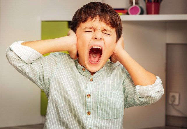 La pirotecnia causa miedo e incluso fuerte dolor físico en personas con autismo