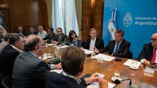 El anuncio. El martes el ministro Massa, junto a Bahillo, Batakis y De Mendiguren, anunció la asistencia para productores afectados por la sequía.