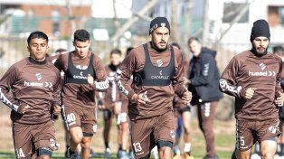 El plantel de Platense volvió a entrenar con las presencias de Gabriel Gudiño y Luciano Ferreyra, sus dos caras nuevas.
