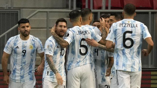 Las Fotos Del Nuevo Record De Messi Con La Seleccion Argentina