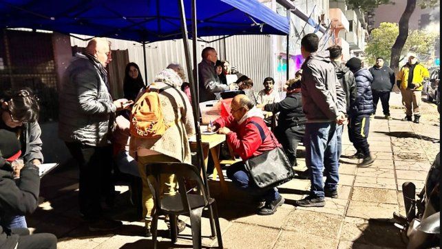 La Municipalidad de Paraná promueve el cuidado de la salud de las personas en situación de calle. Vacunan contra la gripe y dan medicamentos&nbsp;