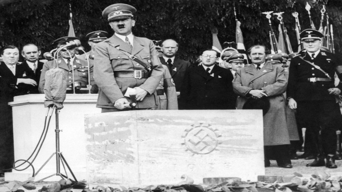 A 80 Años De Su Inicio La 2ª Guerra Mundial Se Libra En El Campo De La