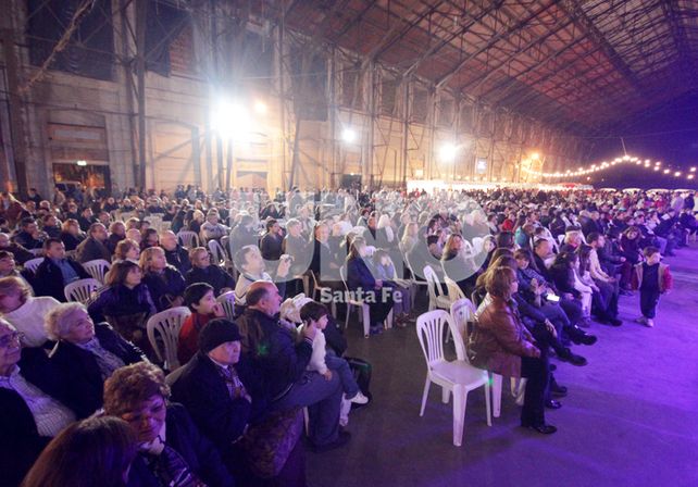 La Fiesta de las Colectividades comenzó a desplegar su diversidad en la Belgrano