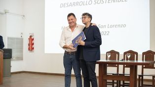 En la apertura. El intendente Raimundo y el ingeniero César Mackler.