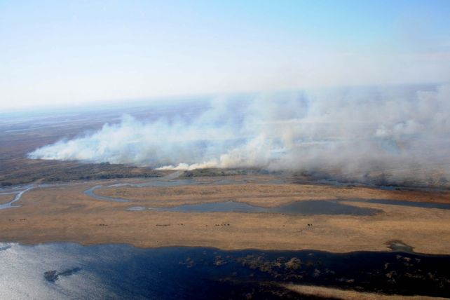 El municipio amplió su denuncia penal por los incendios en las islas