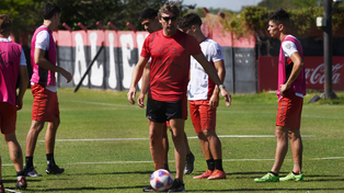 El DT de Newells, Gabriel Heinze, tiene por delante la Sudamericana, a partir de abril.