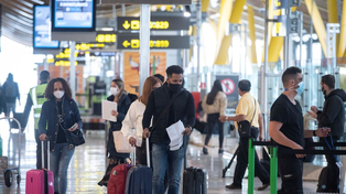 El aeropuerto de Barajas, en Madrid, es la principal puerta de entrada para los argentinos.&nbsp;