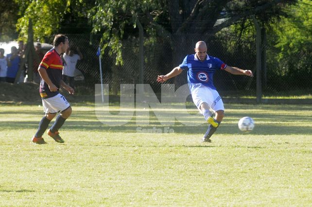 Pipo Desvaux demostró toda su experiencia al servicio de La Salle