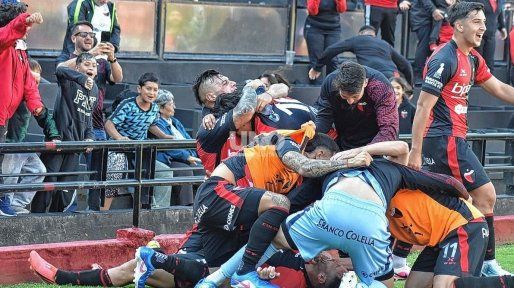 Colón se afirmó en la pelea de arriba y se aseguró su lugar en el Reducido