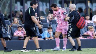 Inter confirmó que Lionel Messi sufrió una lesión muscular leve en la pierna derecha
