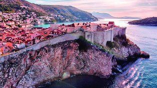 Croacia ofrece rincones mágicos, con paisajes naturales y extensas playas para recorrer.