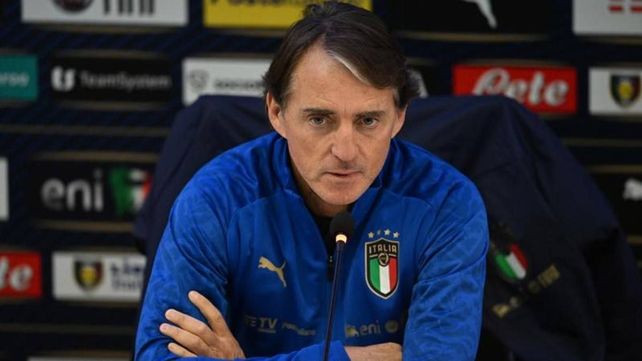 El DT Roberto Mancini condujo este viernes un nuevo entrenamiento en el predio de Coverciano