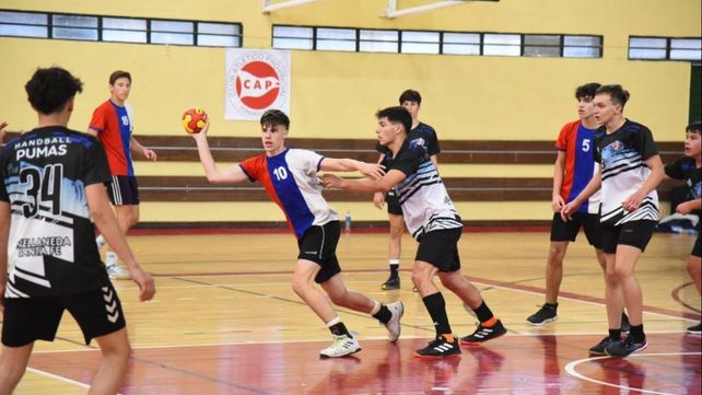 La idea es mejorar la infraestructura de los clubes