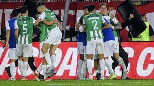 Victoria de Banfield ante Newells en Rosario.