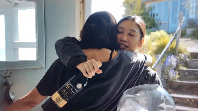 El vino Trivento Golden Reserve Malbec aparece en escena durante el sexto capítulo de la serie.