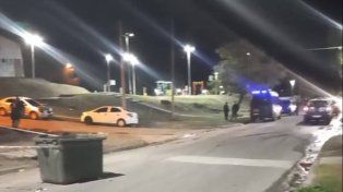 Una de las implicadas es menor de edad y ya fue demorada por la Policía. Hay una prófuga. Las agresoras habrían ido a la casa de la víctima en Paraná