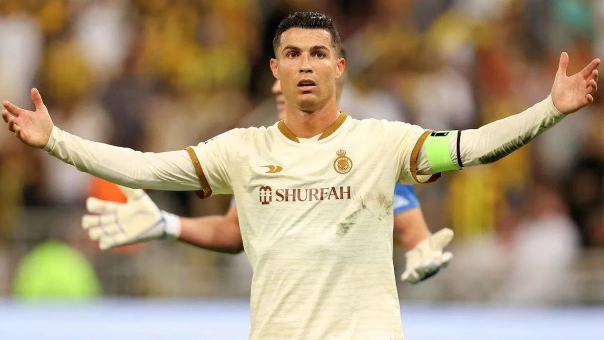 Cristiano Ronaldo No Aguantó Más Y Reaccionó Ante Los Hinchas Que Le Gritaban Messi Messi 7558