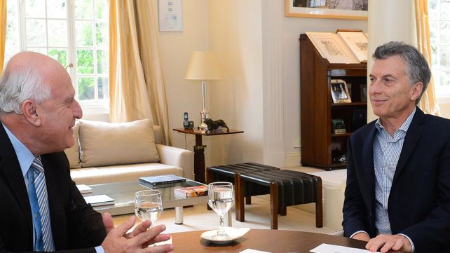 El 5 de octubre el presidente de la Nación Mauricio Macri recibe al gobernador de Santa Fe en Buenos Aires.