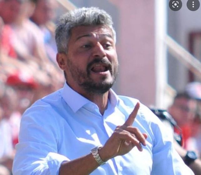 Newells pretende un técnico que realice un trabajo interdiscplinario con juveniles. Munúa no cuaja en este plan.