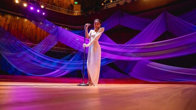 María Becerra lanzó Mi debilidad y en horas superó el millón de reproducciones