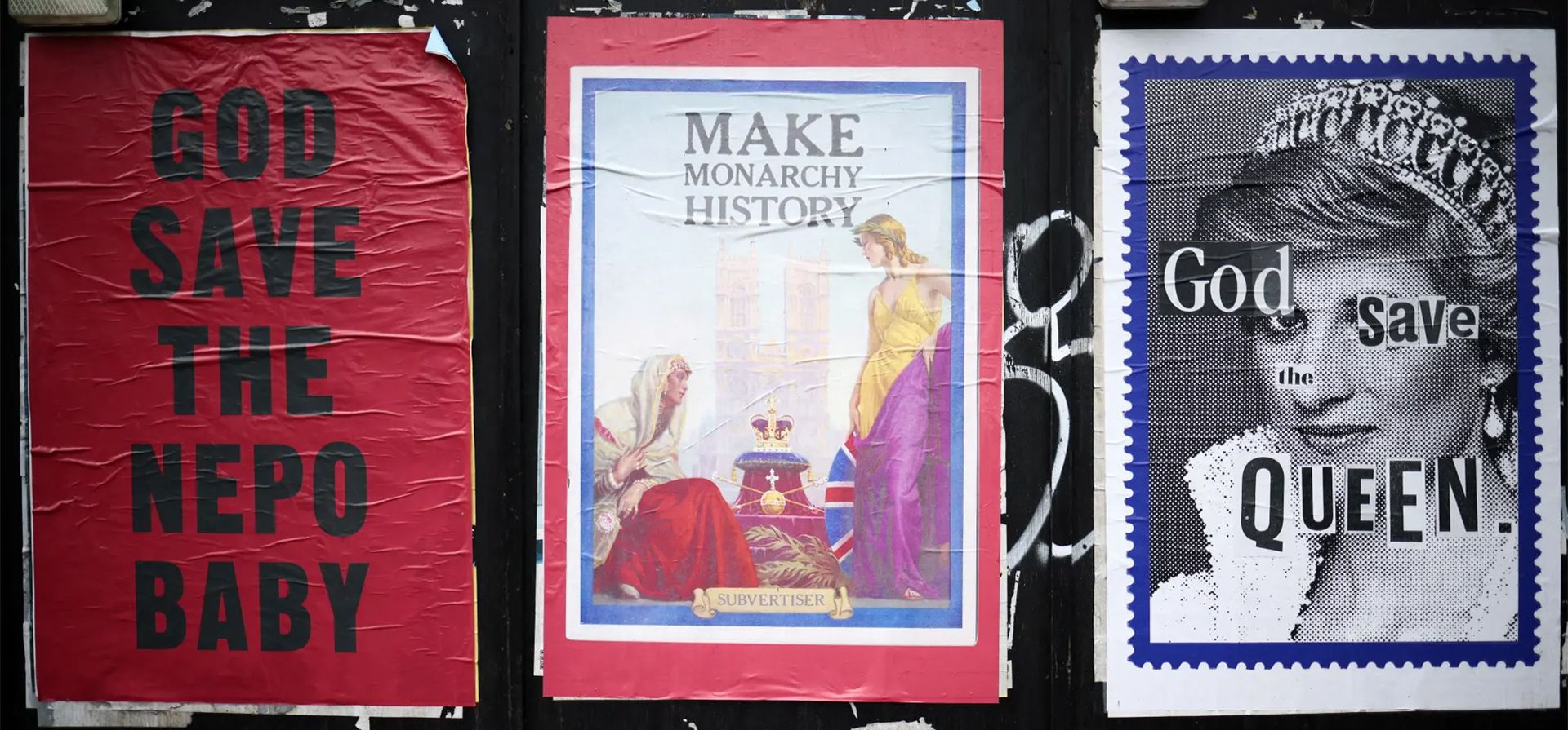 Londres, Reino UnidoCarteles de arte callejero antimonárquico. Fotografía: Henry Nicholls/Reuters