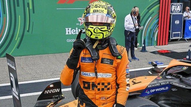 El piloto británico Lando Norris se consagró por primera vez campeón de la Fórmula 1. A dos puntos quedó a Max Verstappen