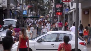 Feriados: recomiendan a los locales abrir sus puertas el martes