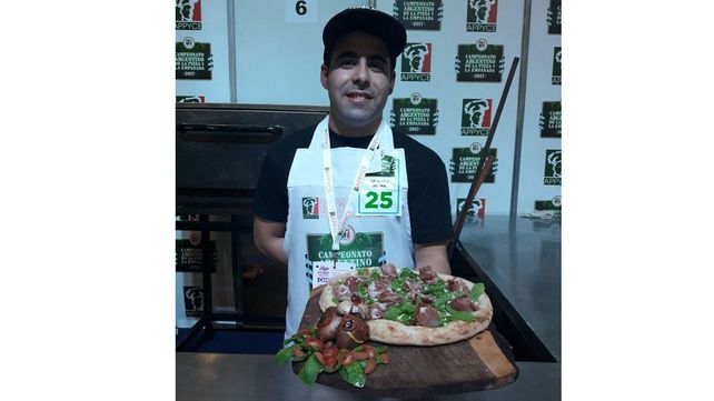 Un pizzero de Paraná representó a la provincia en un concurso nacional y ganó