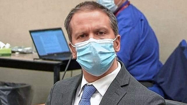Declaran culpable al policía que mató a George Floyd en EEUU