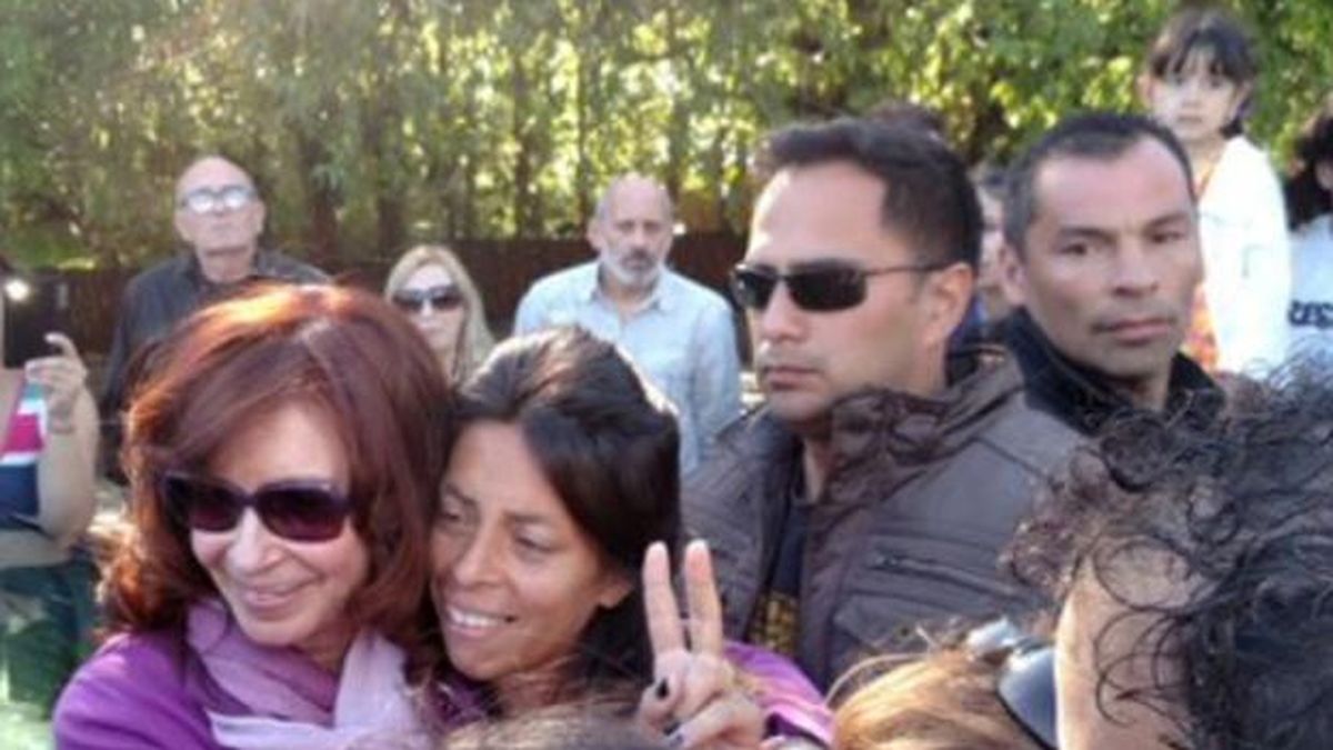 Emotiva celebración del cumpleaños de Cristina en las redes sociales