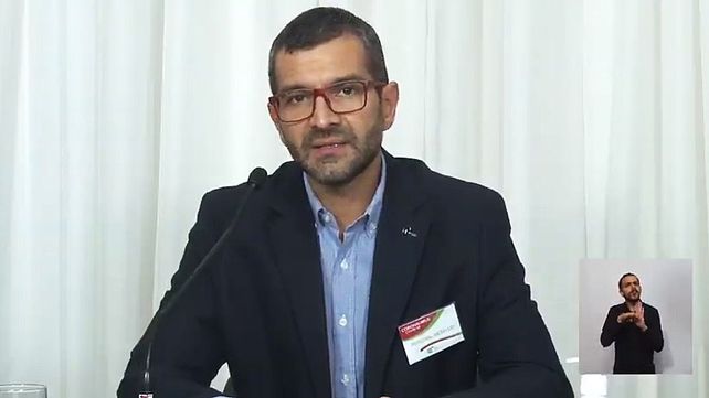 El coordinador de la Unidad Ministerial de Programas y Políticas de Salud para Personas Mayores