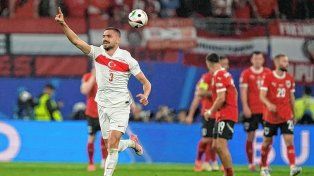 Turquía completó el cuadro de cuartos de final y estará cara a cara con Países Bajos en la Eurocopa.