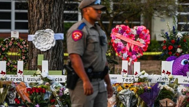 La policía de Texas fue cuestionada por haber tardado una hora en neutralizar al atacante