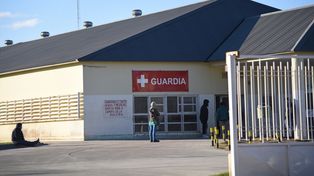 Colapsó el sistema de salud de Cipolletti, donde se quedaron sin camas de terapia