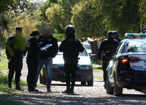 Cara la jodita: la reacción del primer padre notificado por el costo del operativo por amenazas a escuelas