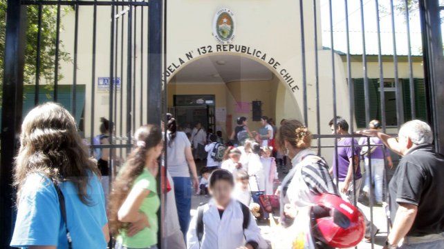 Un ordenanza de una escuela de Paraná fue suspendido sin goces de haberes por un mes&nbsp;
