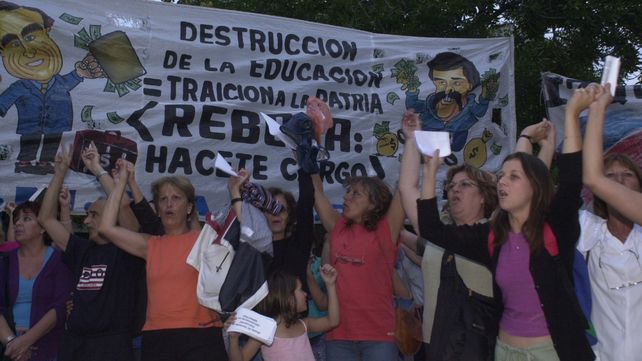 Disputas. El conflicto con los docentes fue fundacional en la gestión reutemista.