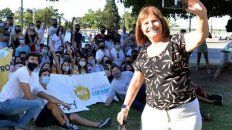 Patricia Bullrich, exministra de Seguridad de Mauricio Macri, durante la charla con los jóvenes del PRO frente al Monumento. Patricia Bullrich, exministra de Seguridad de Mauricio Macri, durante la charla con los jóvenes del PRO frente al Monumento.