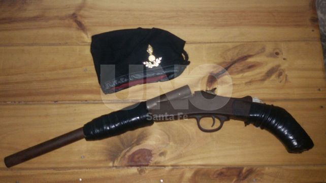 Policías frustraron un robo y detuvieron a tres delincuentes