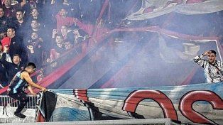 La barrabrava de Colón, protagonista de hechos desagradables en el Coloso Marcelo Bielsa.