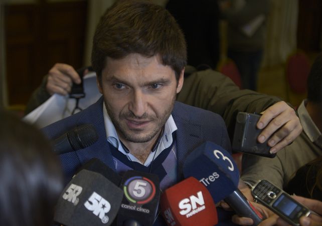 Pullaro prometió: En Santa Fe va a caer quien tenga que caer.