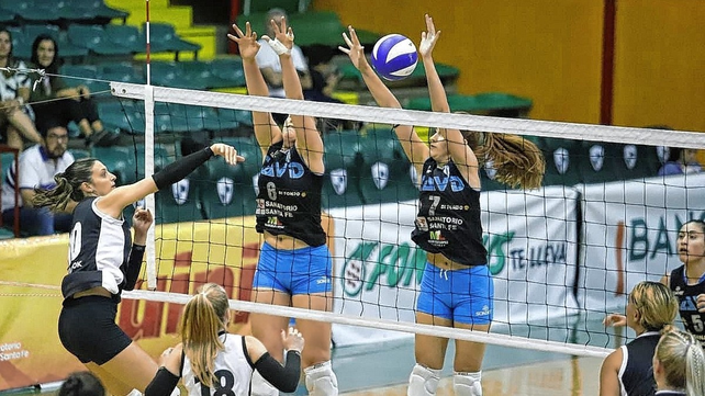 Villa Dora fue derrotado con claridad por Banco de La Plata por 3 a 0 en la provincia de Córdoba. &nbsp;