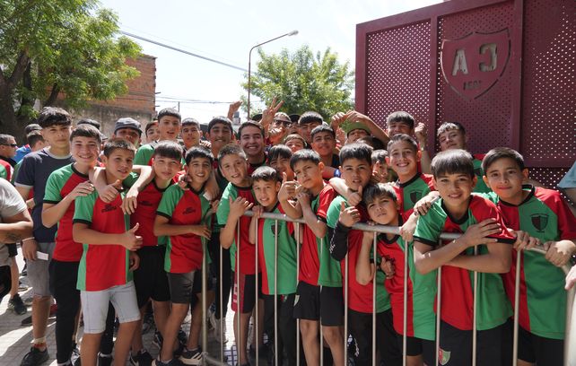 Presente y futuro del Coronel. Los chicos de Coronel Aguirre