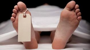 Se despertó desnudo en una morgue tras desmayase por una borrachera