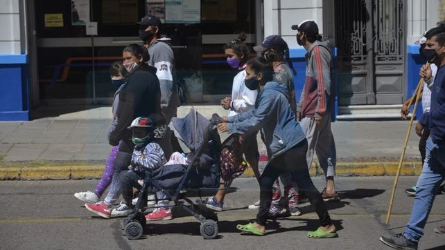 Organizaciones sociales marcharon en Paraná para pedir tierras para trabajar&nbsp;
