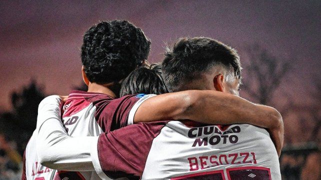 Lanús ganó y sigue sumando.