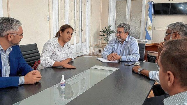 Ante funcionarios provinciales